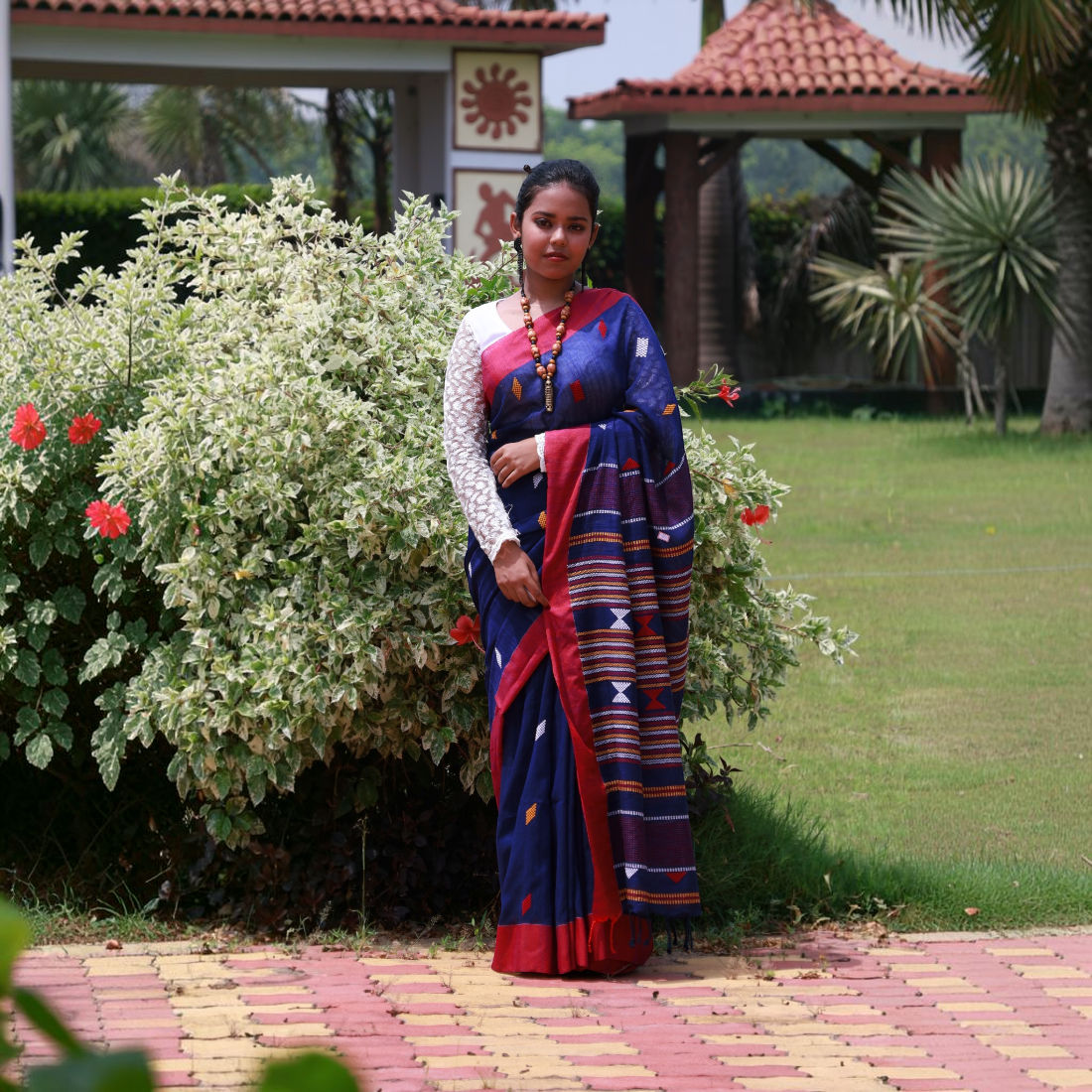 Neelambara Artisan Khadi Cotton Saree - Handcrafted Indian Art (View 3) | Art Angan