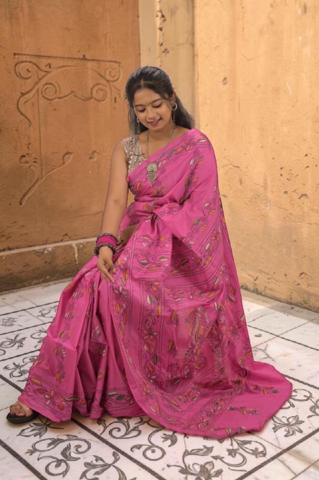 Elevate Your Style with the Roshika Bloom Katha Stitch Bangalore Silk Saree