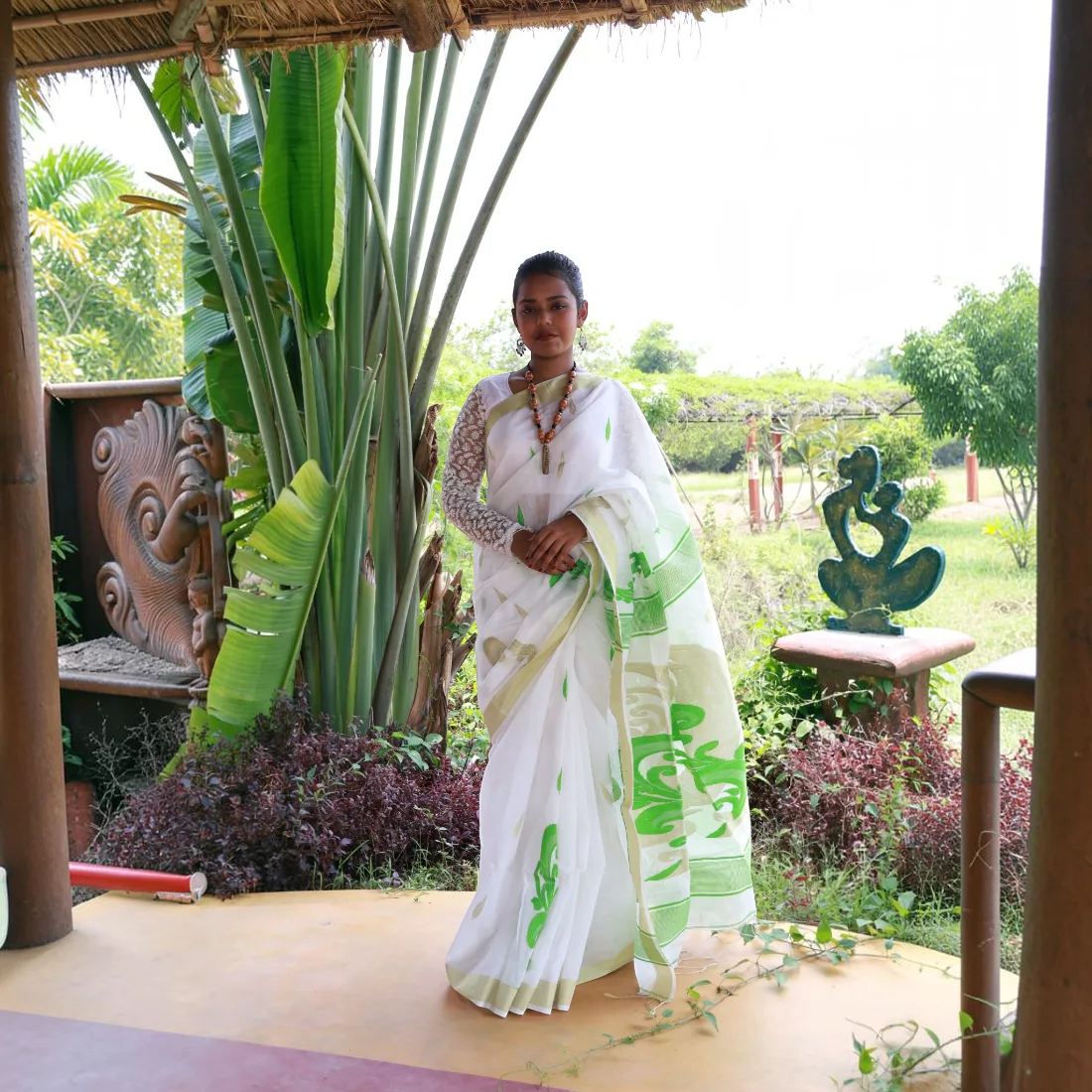 Shubhra Kalka Handwoven Handloom Saree Thumbnail 2