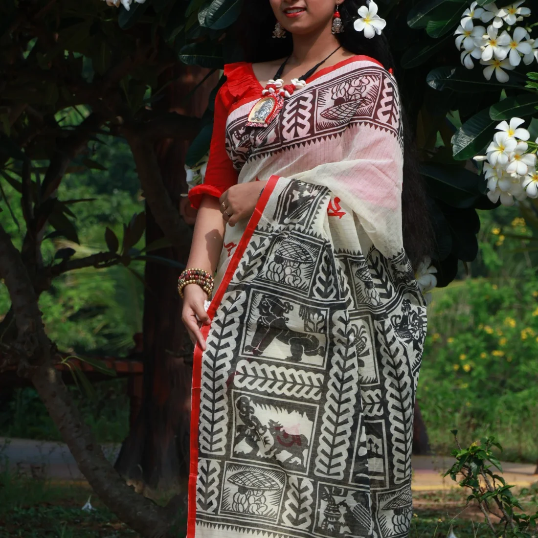 Barnika Sanskriti Appliqué Cotton Saree Thumbnail 3