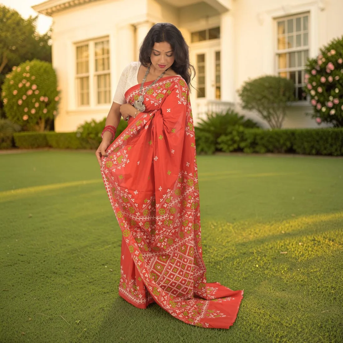Koralia Gujarati Stitch Bangalore Silk Saree Thumbnail 2