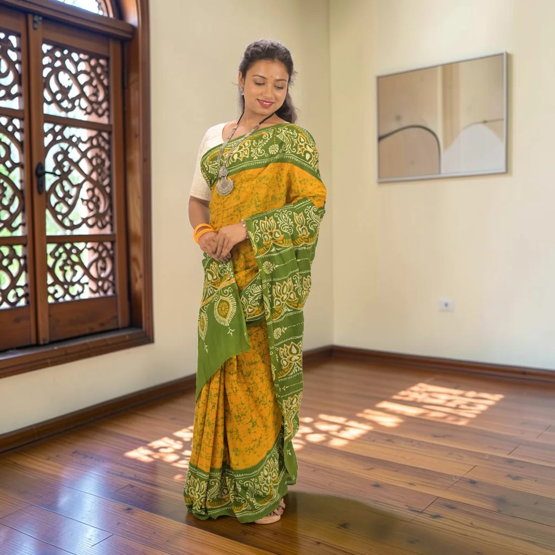 Haritika Bloom Pure Hand Batik Cotton Saree Thumbnail 6