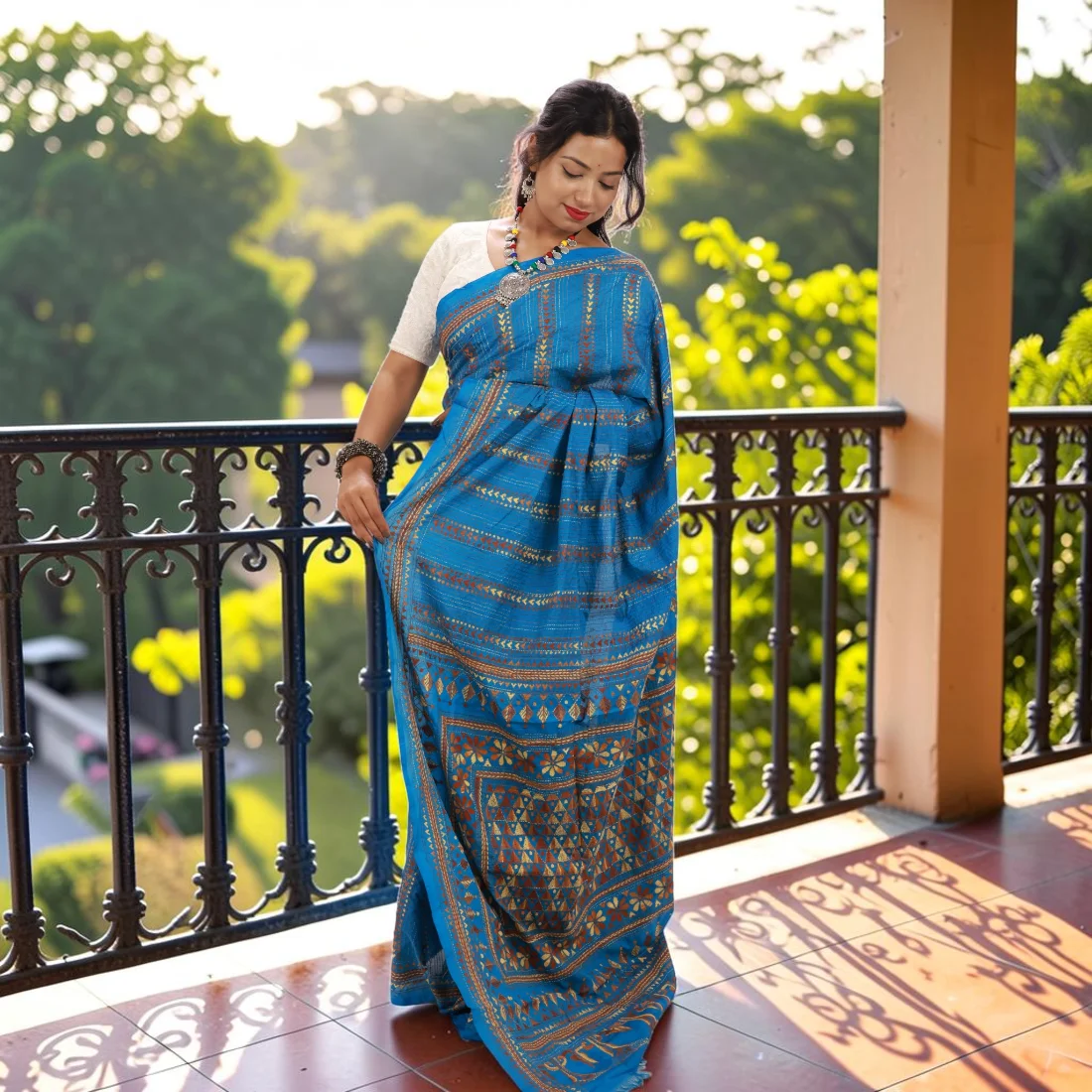 Aakanshi Celeste Kantha Art Silk Saree Thumbnail 3