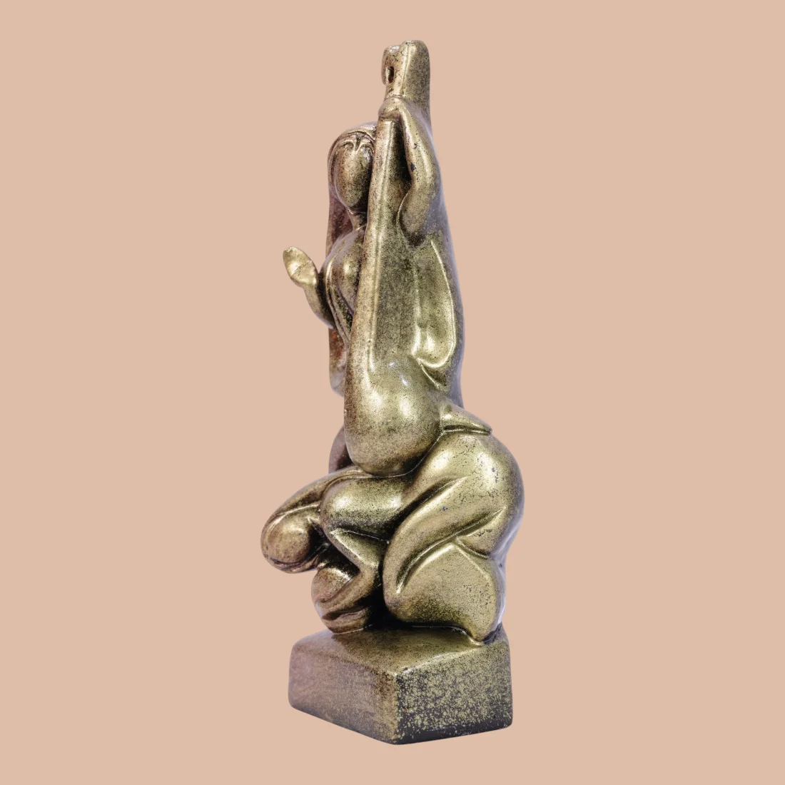 Handcrafted Krishnanagar Clay Seated Woman Figurine – Bengali Decorative Art Thumbnail 3