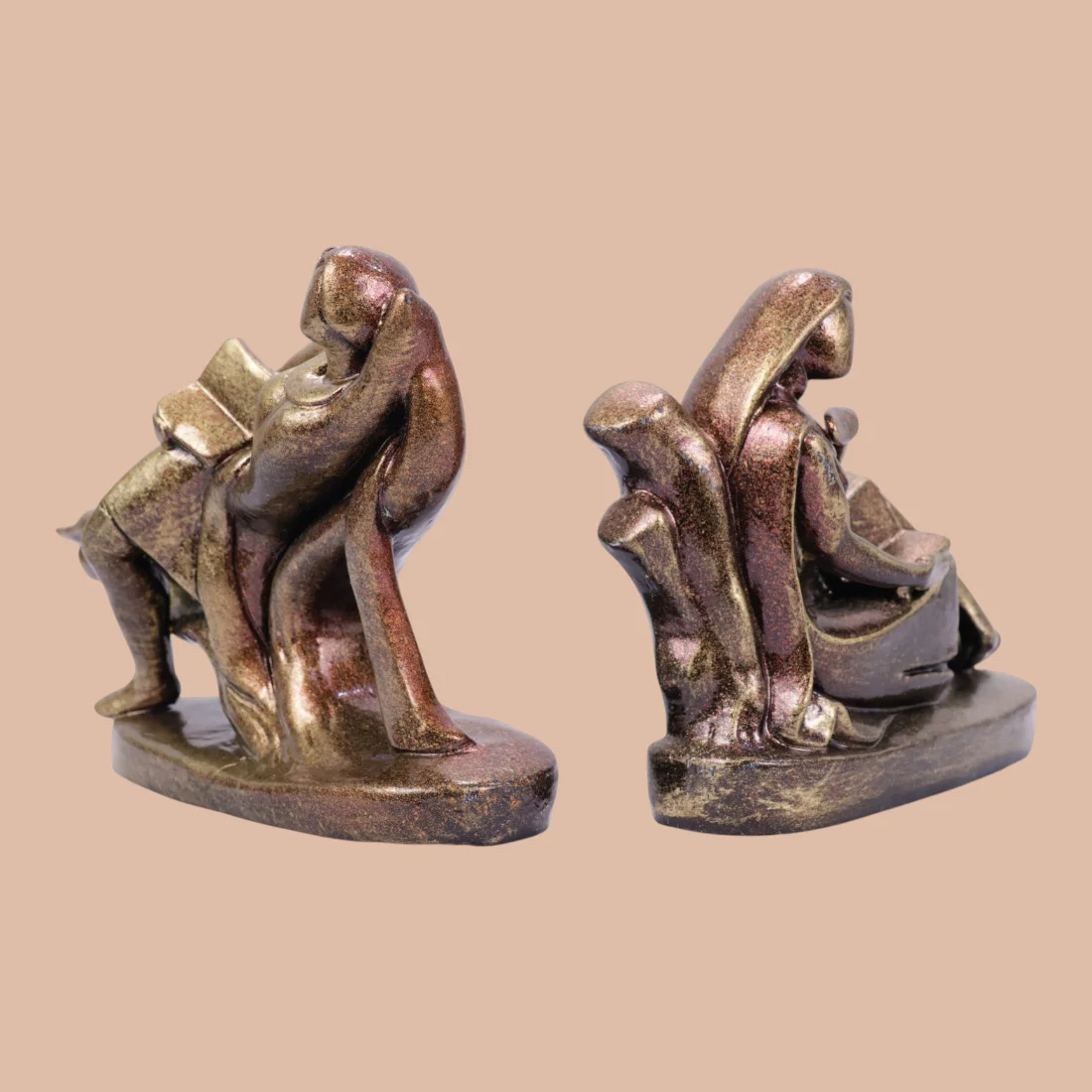 Handcrafted Krishnanagar Clay Bengali Couple Figurine – Traditional Decorative Art Thumbnail 6